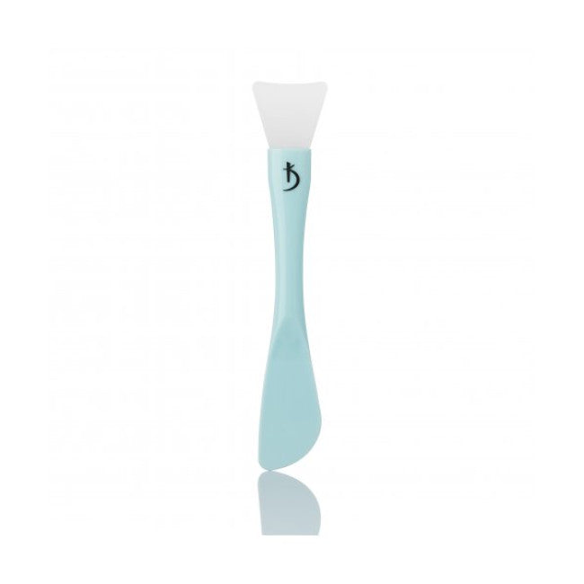 Double-sided plastic brush for applying masks with a silicone tip (color: naturel)