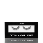 Strip Eyelashes Catwalk style, Look 1