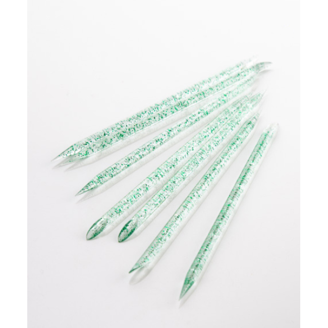 Plastic Sticks for Cuticles (green)