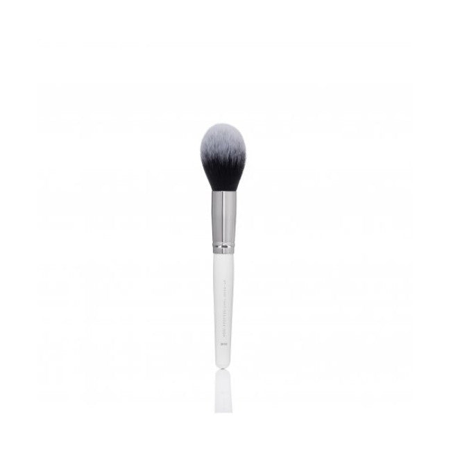 Cosmetic brush No. W16 (bristle: nylon)